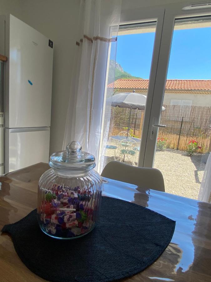 La Petite Perle De Provence Villa ซิสเตรง ภายนอก รูปภาพ