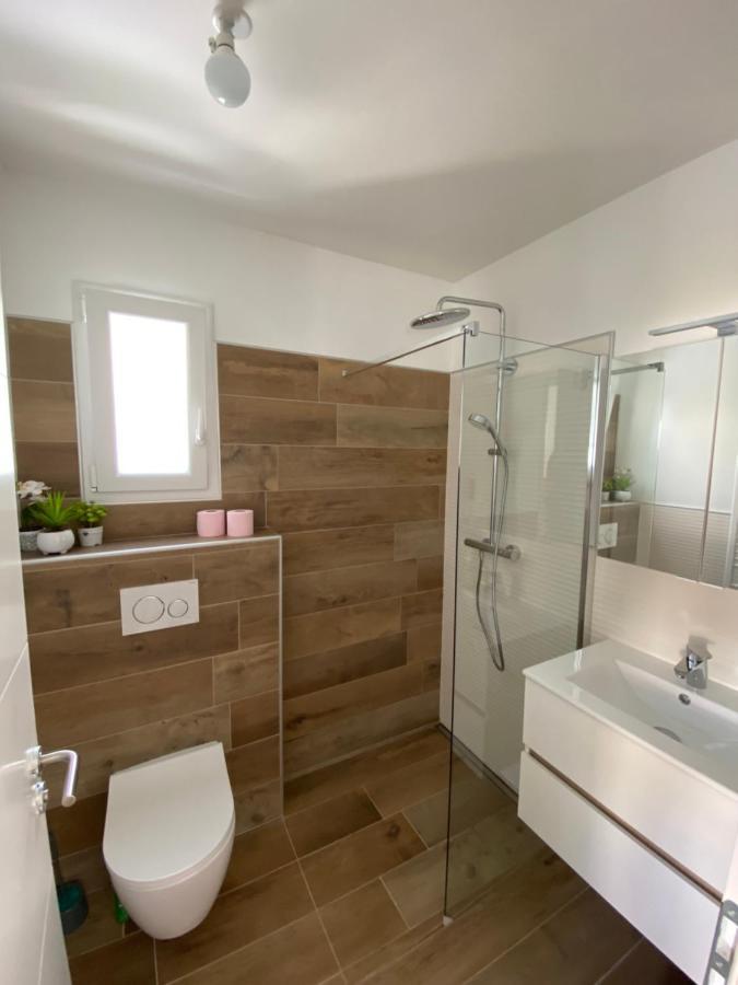 La Petite Perle De Provence Villa ซิสเตรง ภายนอก รูปภาพ